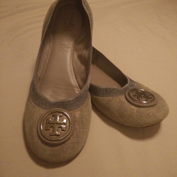 tory burch caroline ballet flats